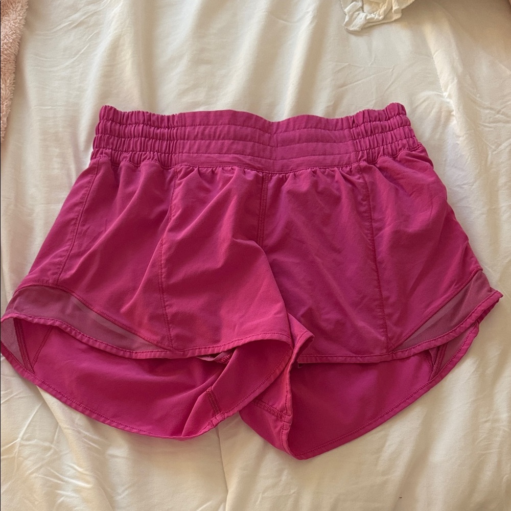 Pink high rise 2.5” hotty hot shorts